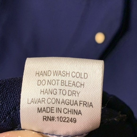 SKIES ARE BLUE Haldis Roll tab Blouse top Navy purple size Medium - Picture 5 of 6